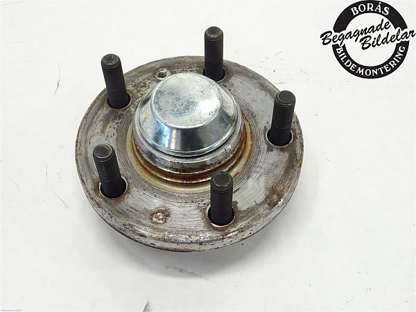 Front hub VOLVO 940 Kombi (945)