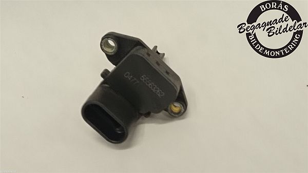 common rail (Injectie) / Verstuiver Brug SAAB 9-5 Estate (YS3E)