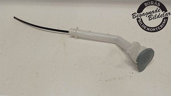 Washer fluid reservoir NISSAN QASHQAI II (J11, J11_)