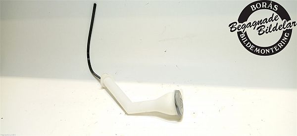 Washer fluid reservoir NISSAN QASHQAI II (J11, J11_)