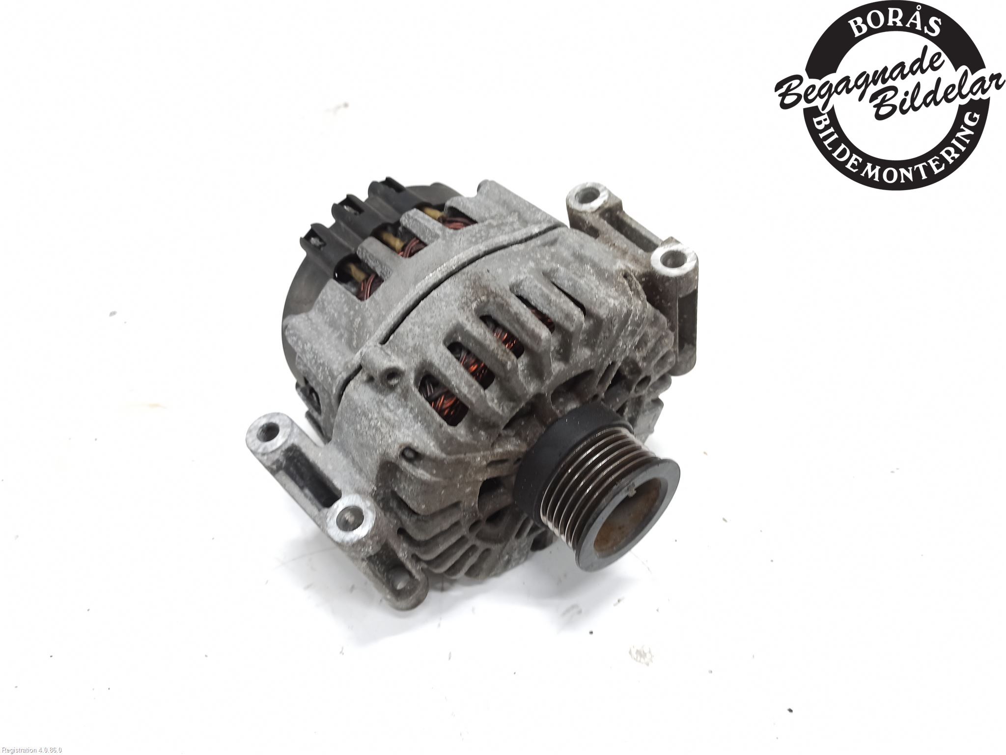 Mercedes-Benz C-CLASS T-Model (S205) Alternator A0009062822, A 000