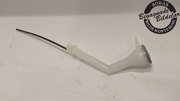 Washer fluid reservoir NISSAN QASHQAI II (J11, J11_)