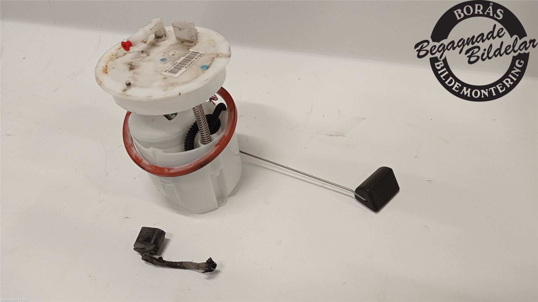メル01157ページ Mazda 6 Estate (GJ, GL) Fuel pump PE11-13-35X, PE11-1335X