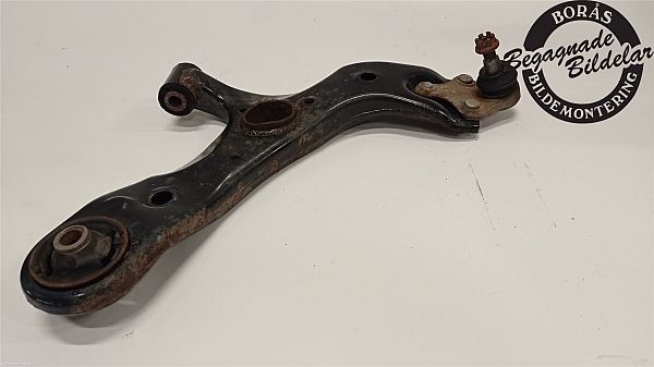 Bærearm forrest nederst TOYOTA AURIS (_E18_)