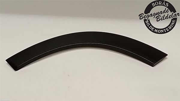 Wing extention SUBARU FORESTER (SK_)