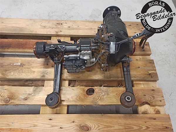 Front axle assembly lump - 4wd TOYOTA HILUX VIII Pickup (_N1_)