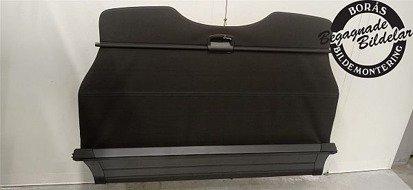Parcel shelf