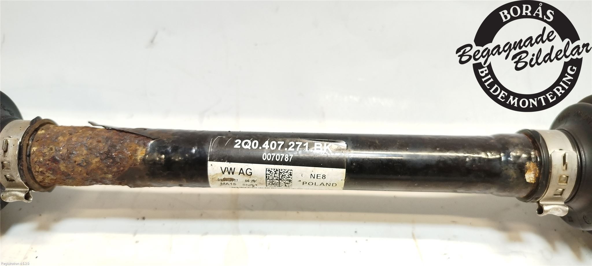 【702】【740】2点おまとめ 2Q0-407-271-BL : Drive shaft - front - Autoparts24