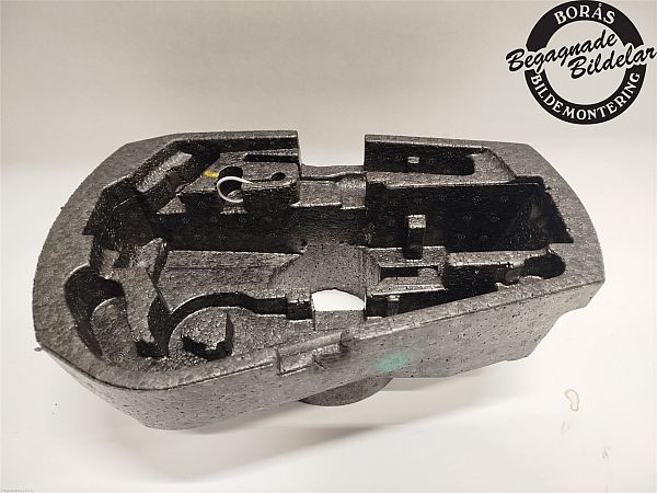 Wheel nut wrench