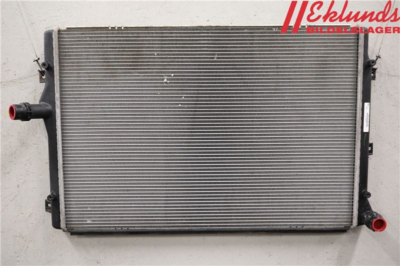 Radiator VW CADDY III Box (2KA, 2KH, 2CA, 2CH)