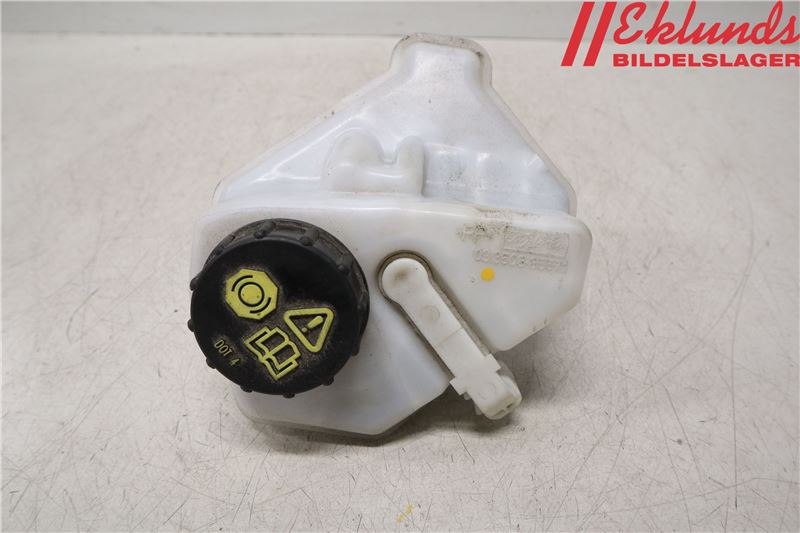 Brake liquid container VOLVO XC60 (156)