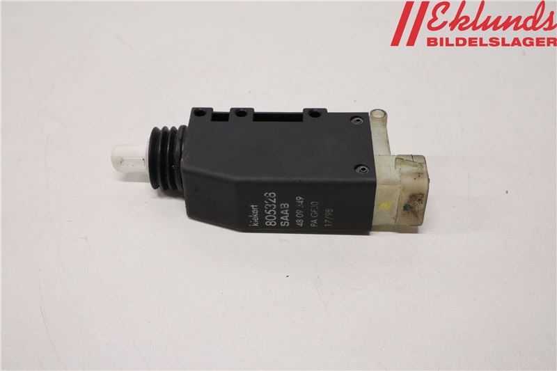 Verrouillage central SAAB 9-3 (YS3D)