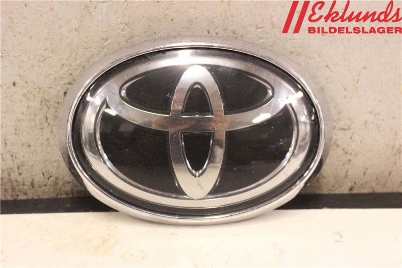 Emblemer TOYOTA HILUX VIII Pickup (_N1_)