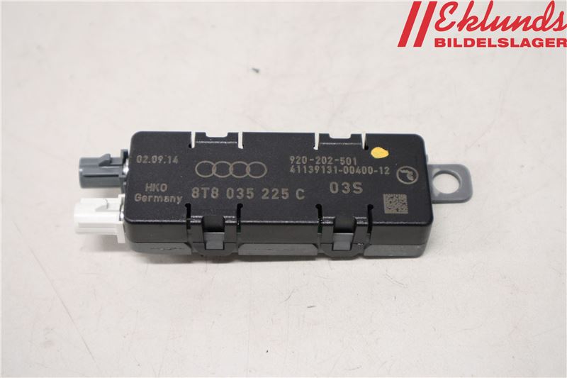 Wzmacniacz antenowy AUDI A5 Sportback (8TA)