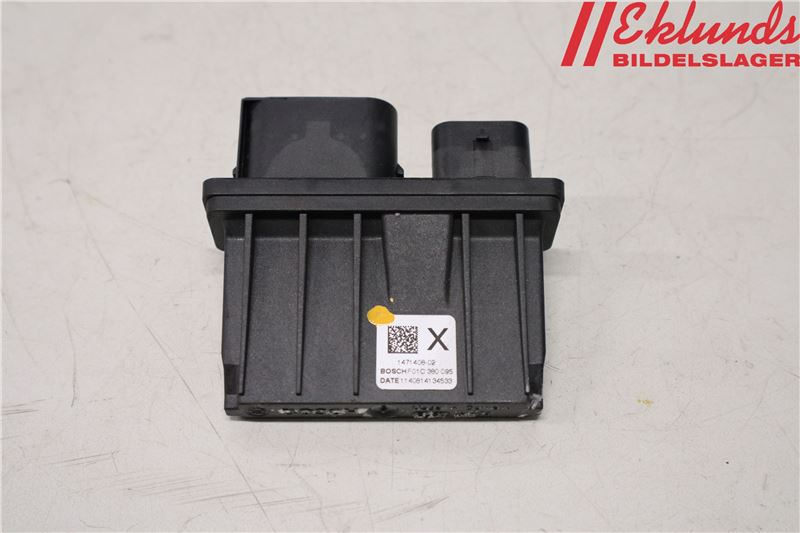 1471408-02 : Styrboks diverse - Autoparts24