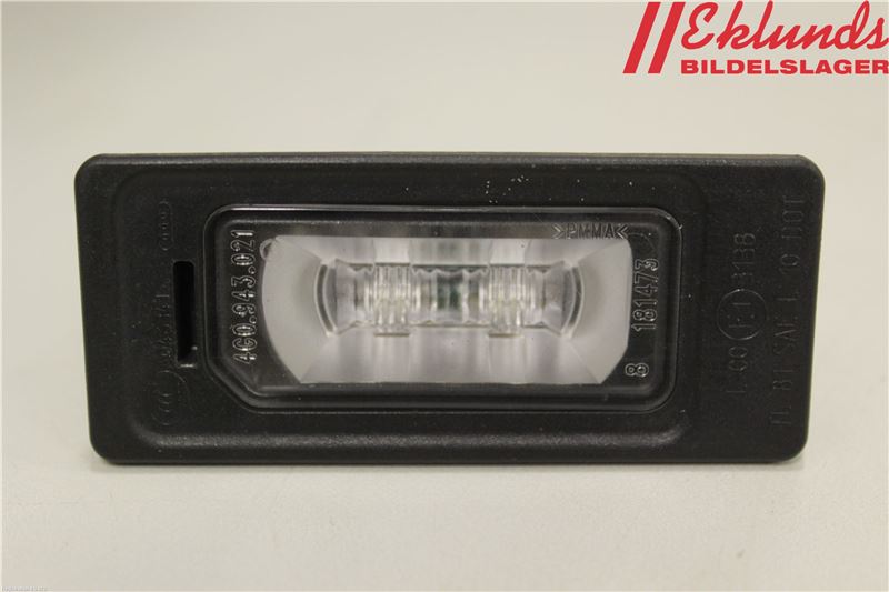 Podświetlenie tablicy rejestracyjnej AUDI A1 Sportback (8XA, 8XF)