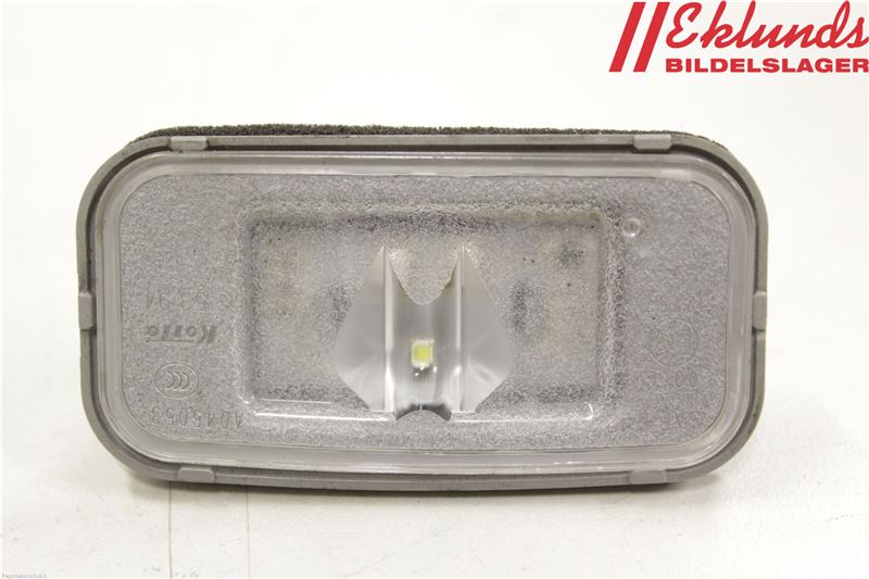 Number plate light for LEXUS IS III (_E3_)