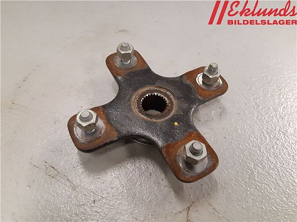 Front hub
