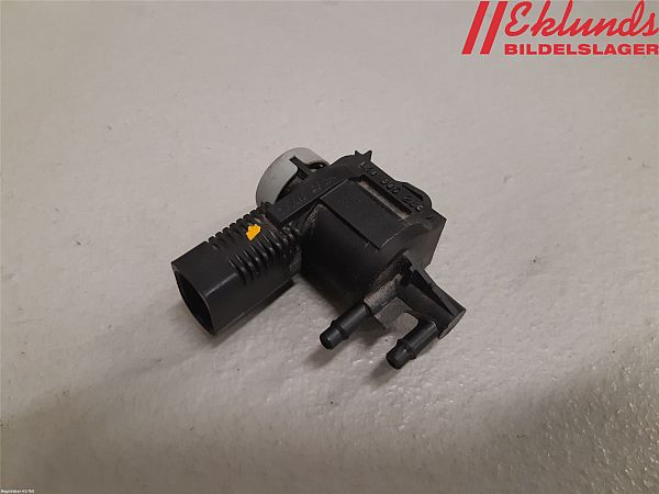 Vakuum ventil AUDI A1 Sportback (8XA, 8XF)