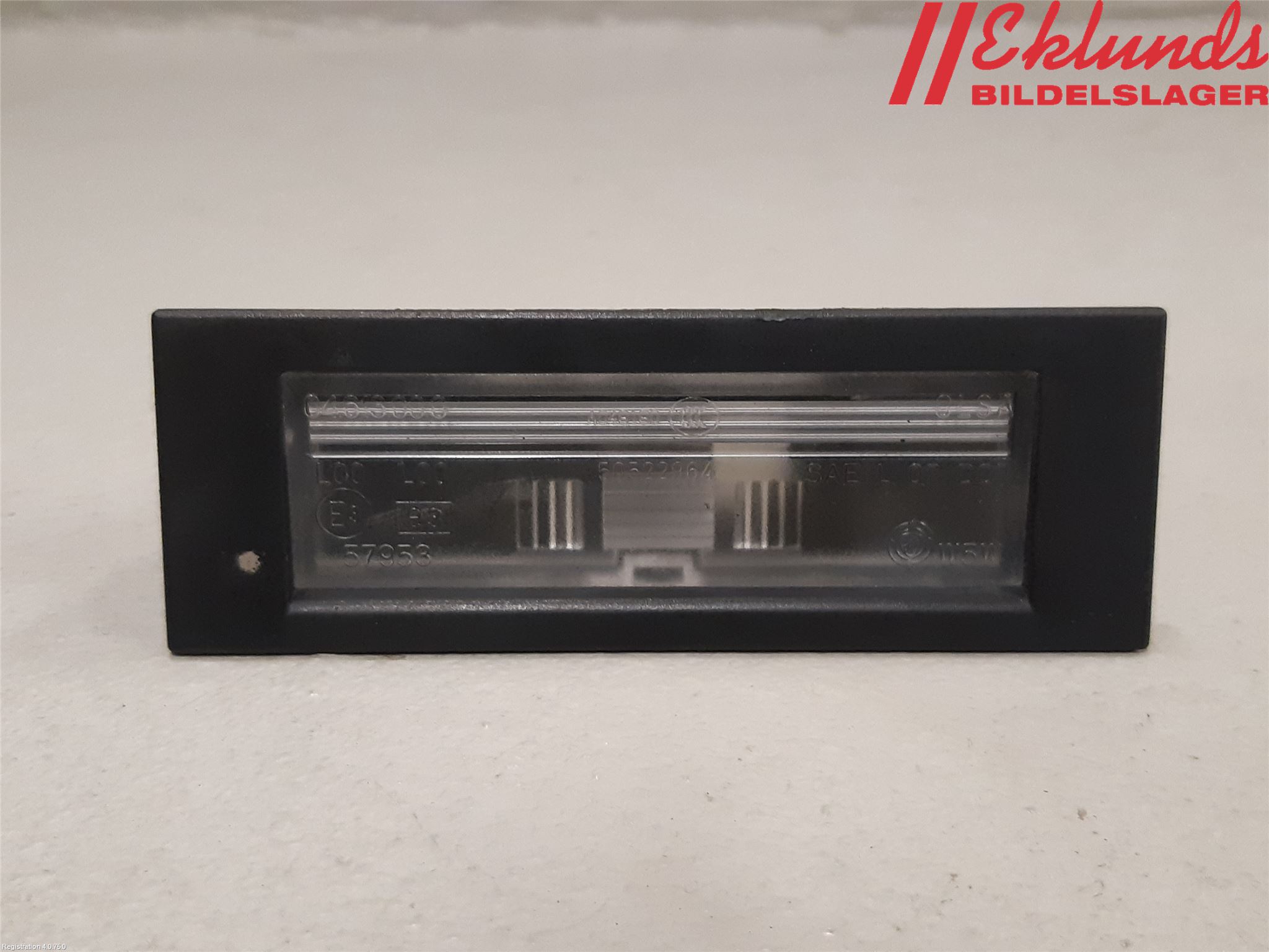 Number plate light for FIAT 500L (351_, 352_)
