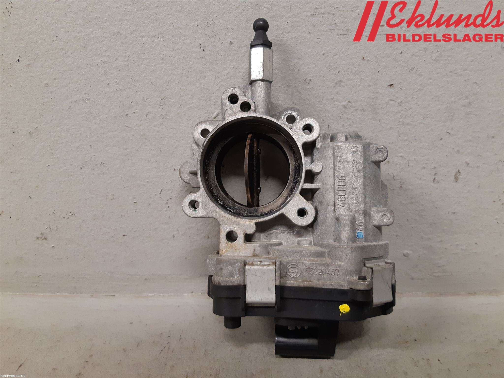13400-54LA0 : Throttle casing and Throttle switch - Autoparts24