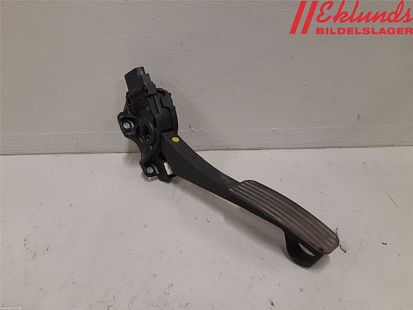 Accelerator pedal VOLVO XC70 CROSS COUNTRY (295)