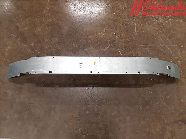 Front bumper - untreated SAAB 9-5 (YS3G)