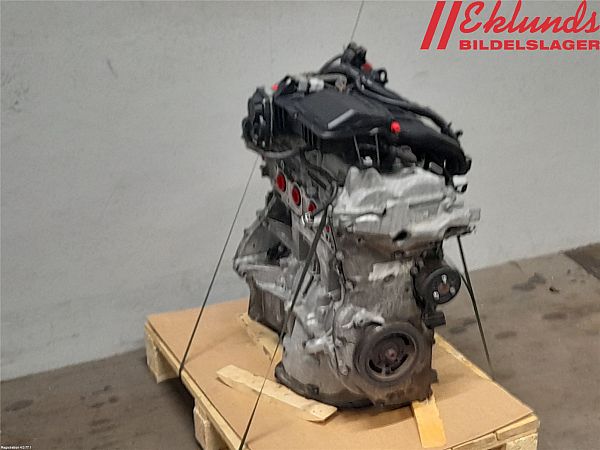 Motor NISSAN JUKE (F15)