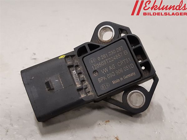 common rail (Injectie) / Verstuiver Brug SKODA FABIA II Combi (545)