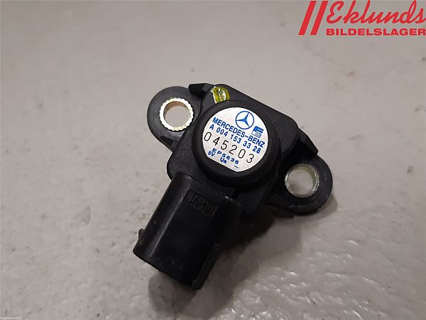 common rail (Injectie) / Verstuiver Brug MERCEDES-BENZ E-CLASS (W211)