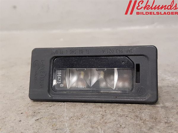 Number plate light for VW TOUAREG (7P5, 7P6)