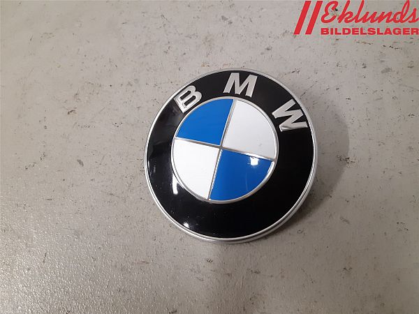 Badge BMW X1 (F48)