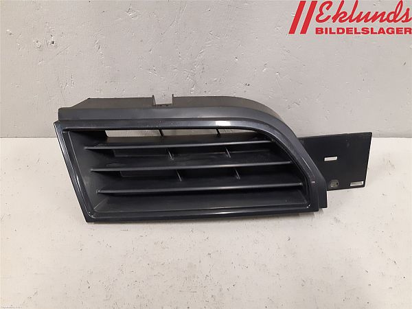 Kühlergrill MITSUBISHI CARISMA Saloon (DA_)