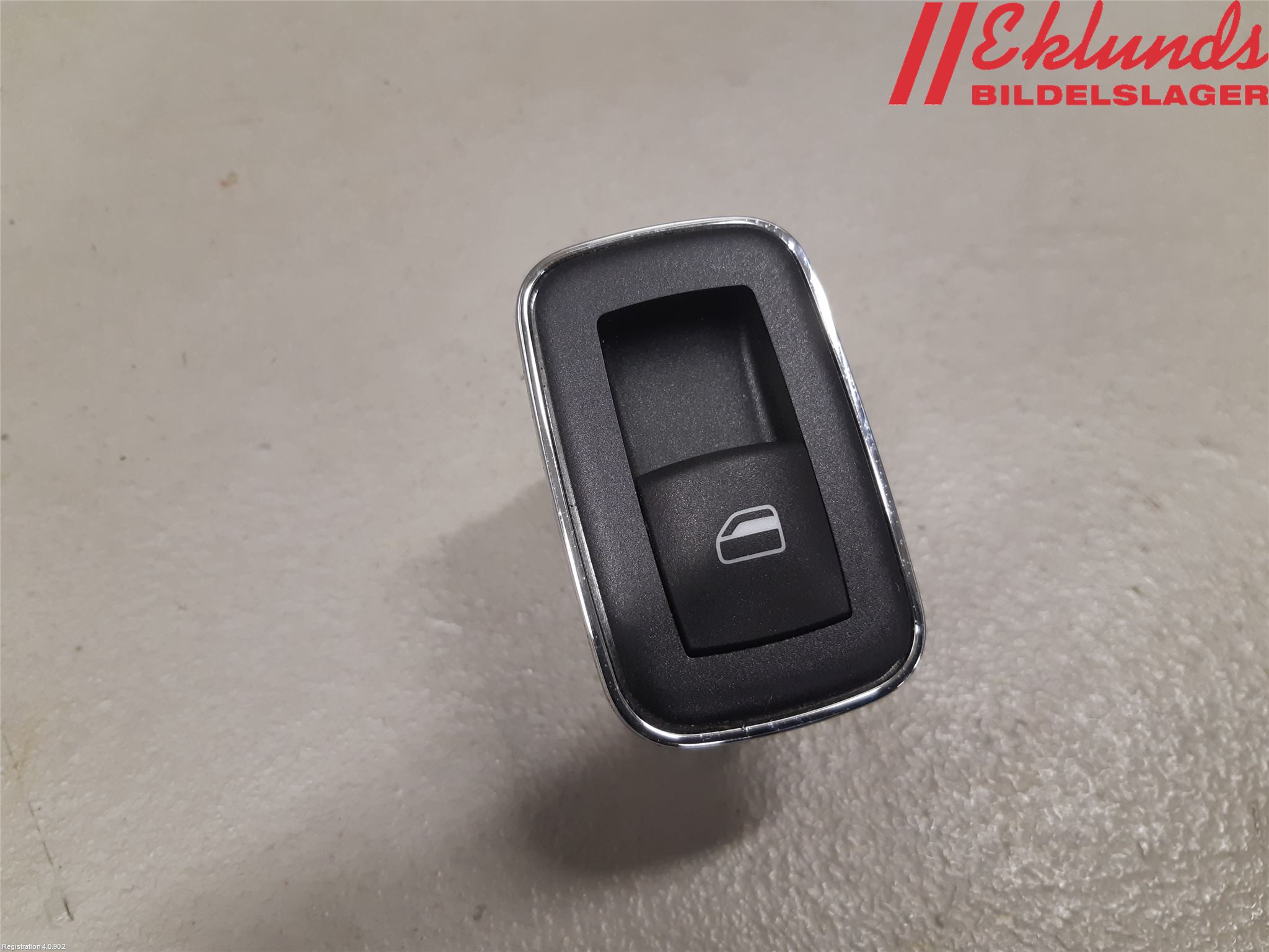 Switch - electrical screen heater DODGE RAM 1500 Pickup (DJ, DS)
