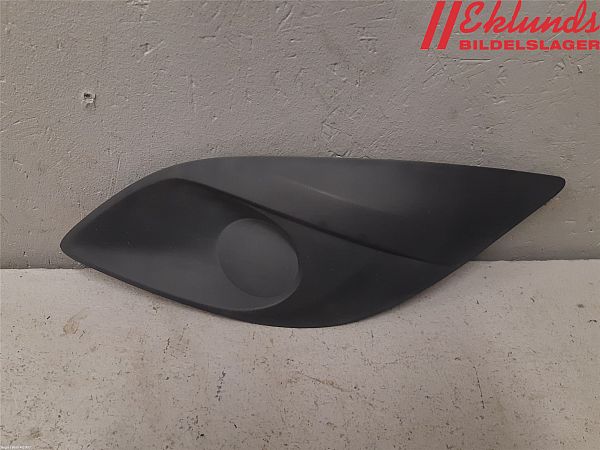 Front bumper lower grill