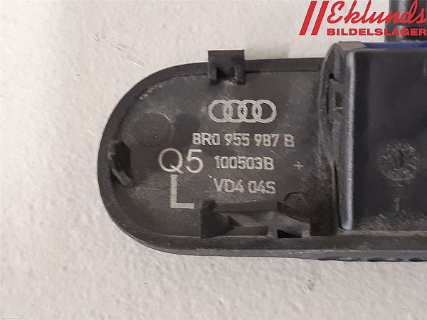 Windshield washer spray nozzle