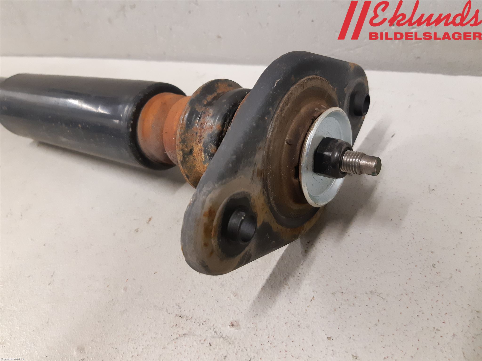 553 ホイール② Kia SOUL II (PS) Shock absorber - rear 55310B2050, 55310B 2050