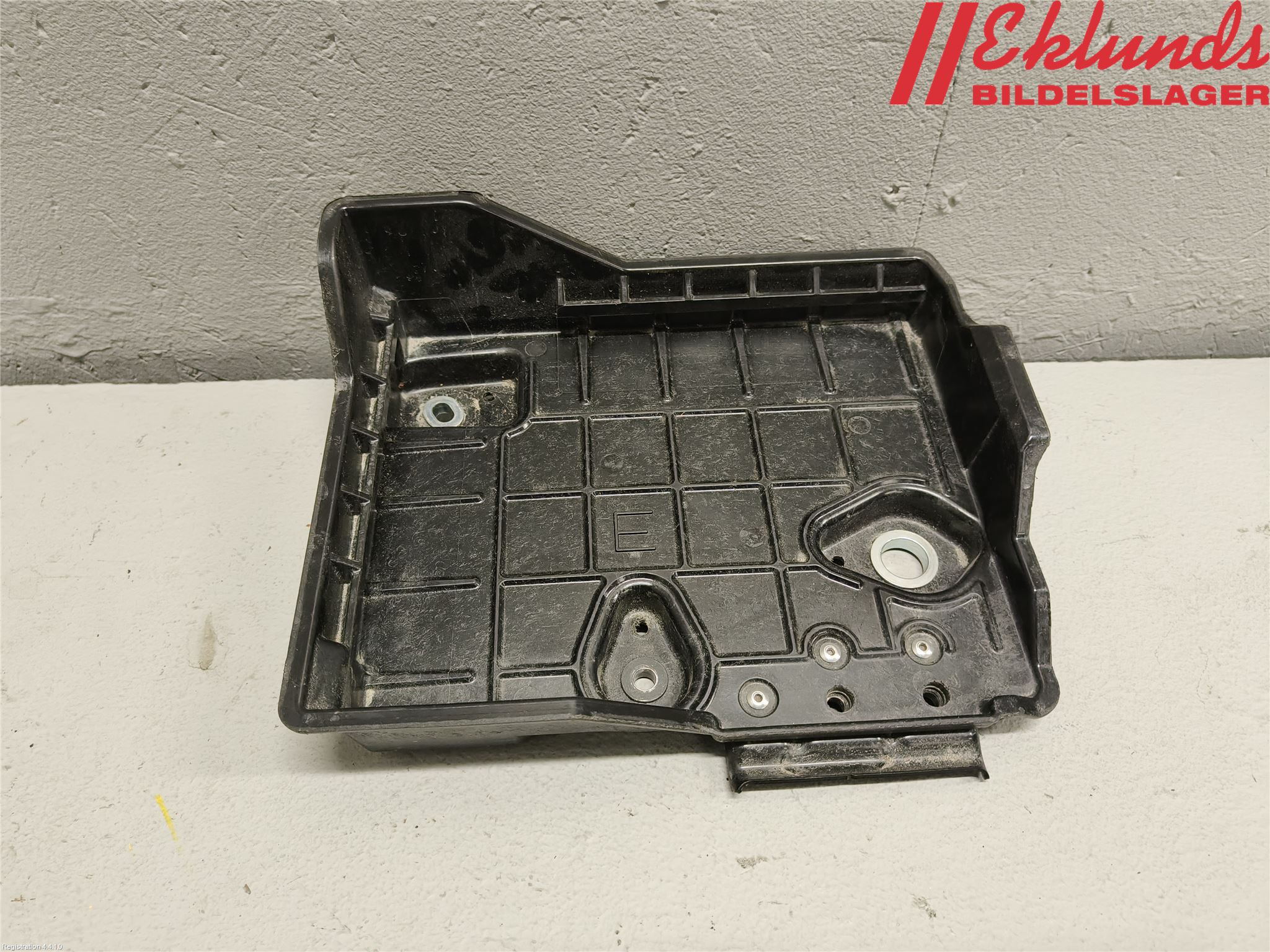 Batteriekasten TOYOTA bZ4X