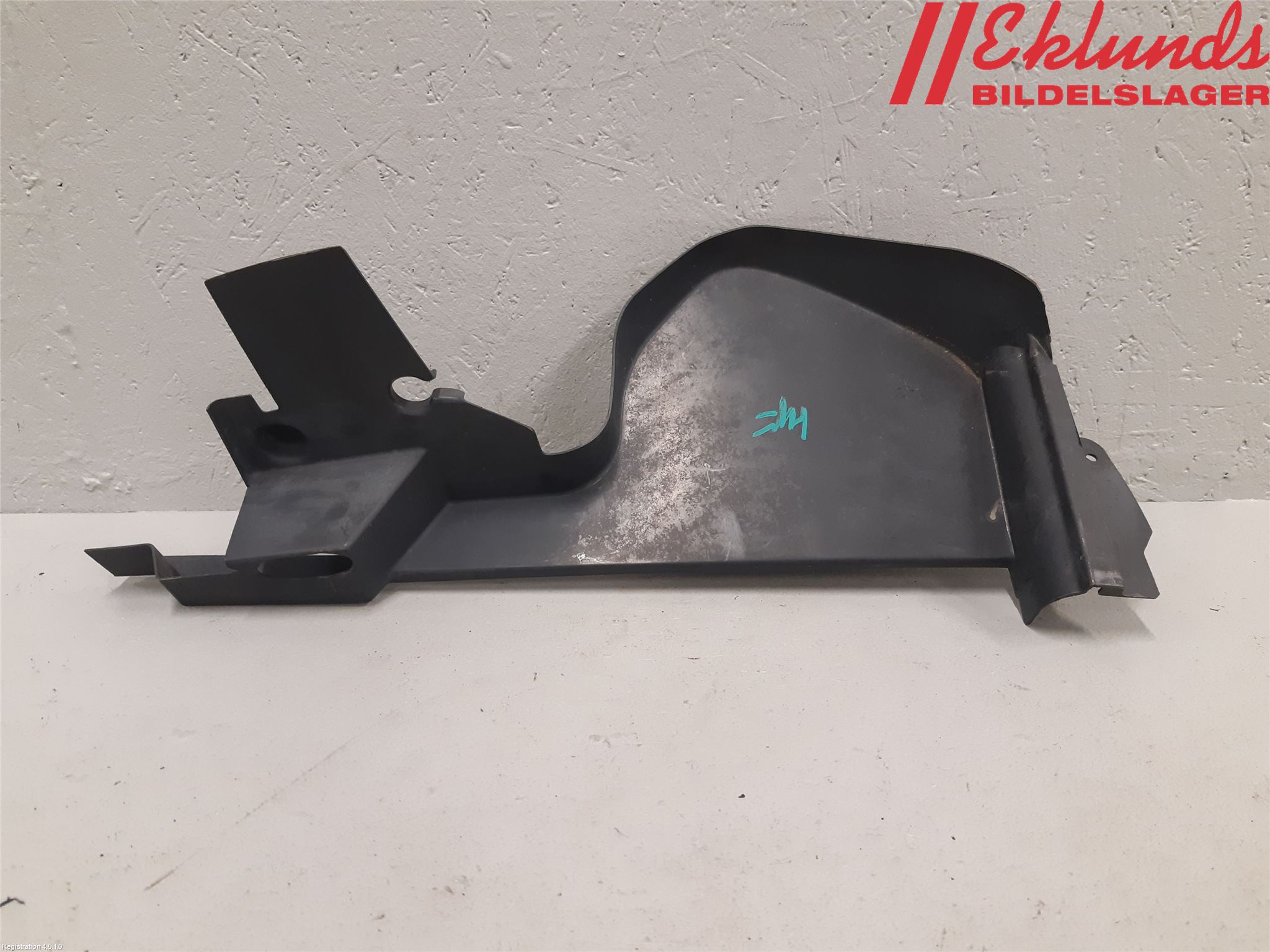 Air intake - front DODGE DURANGO (WD)