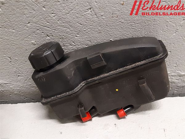 Réservoir de Huile de Direction Assistée VOLVO V70 Mk II (285)