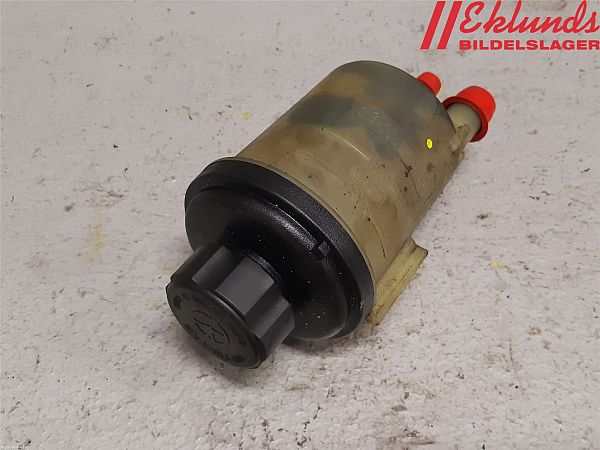 Réservoir de Huile de Direction Assistée VOLVO V70 III (135)