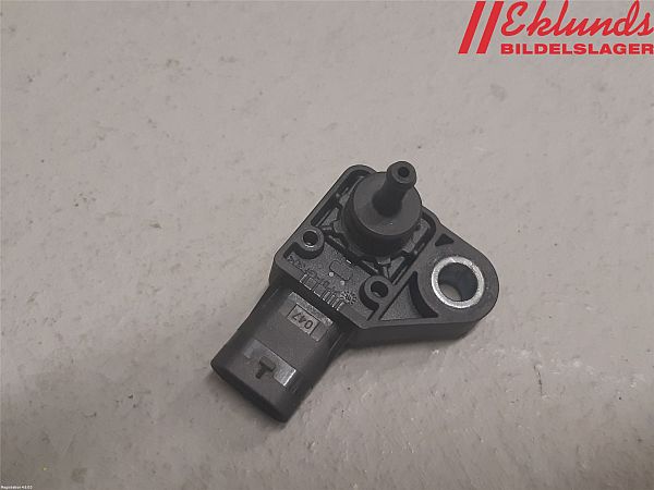 common rail (Injectie) / Verstuiver Brug MAZDA 6 Estate (GJ, GL)