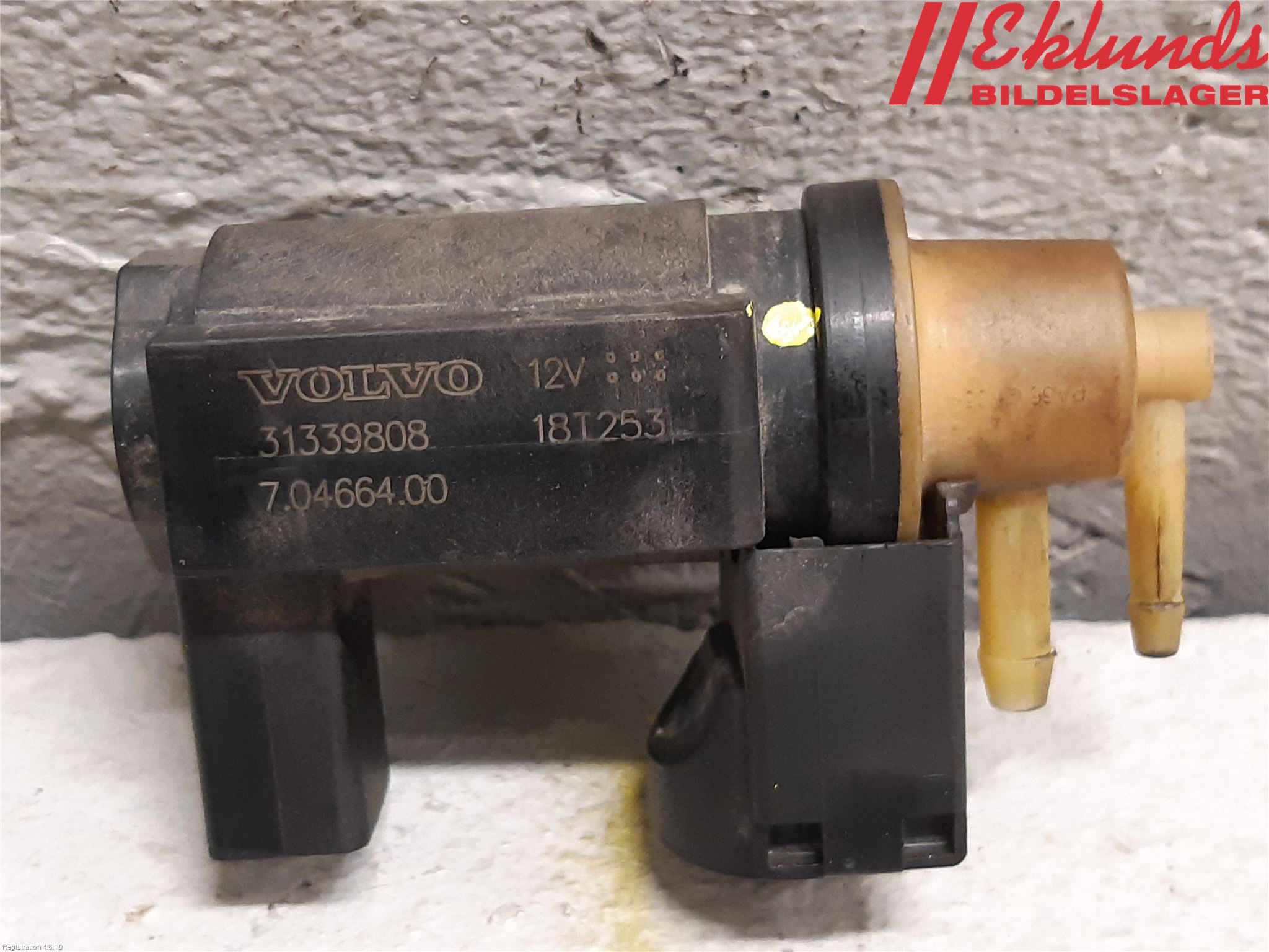 Volvo V60 II (225, 227) EGR Vacuum Valve 31339808, 70466400