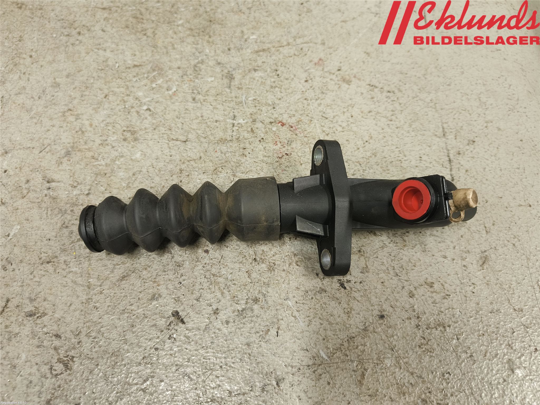 Toyota PROACE CITY Box Clutch slave cylinder 9835233280