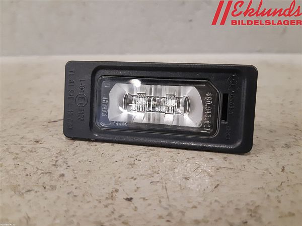 Nummerplade - lygte AUDI A6 Avant (4G5, 4GD, C7)