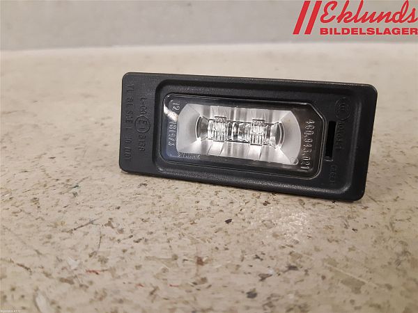 Nummerplade - lygte AUDI A6 Avant (4G5, 4GD, C7)