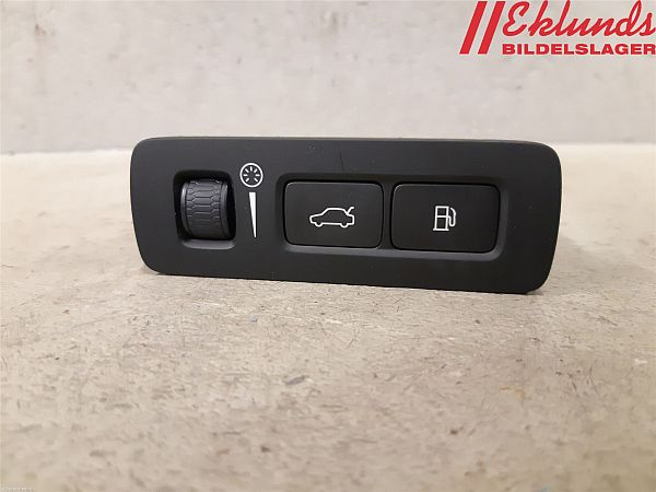 Bouton contact divers