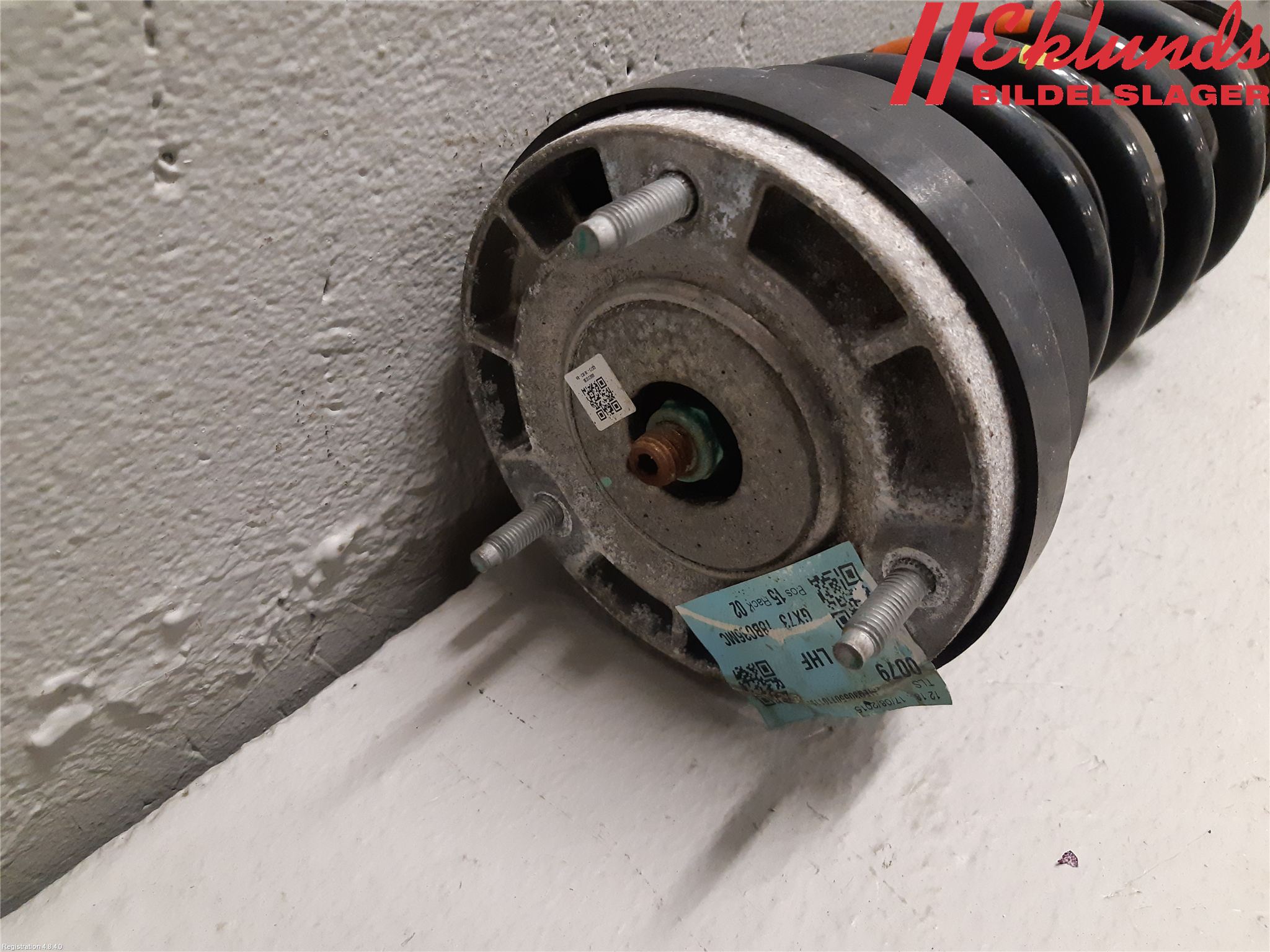 ひげJ Jaguar XE (X760) Front shock GX7318B036MC, T4N36871