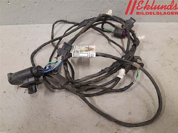Parking sensor wiring loom