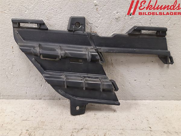 Kühlergrill TOYOTA VERSO (_R2_)